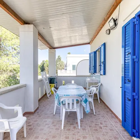 E E Leviche * Кастриньяно-дель-Капо