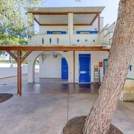 Casa de Férias E E Leviche Castrignano del Capo