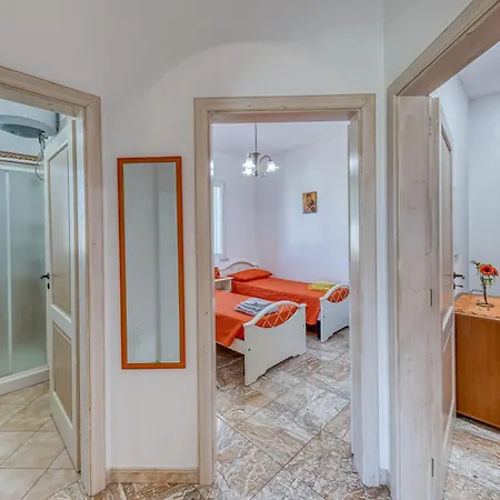 E E Leviche Casa de Férias Castrignano del Capo